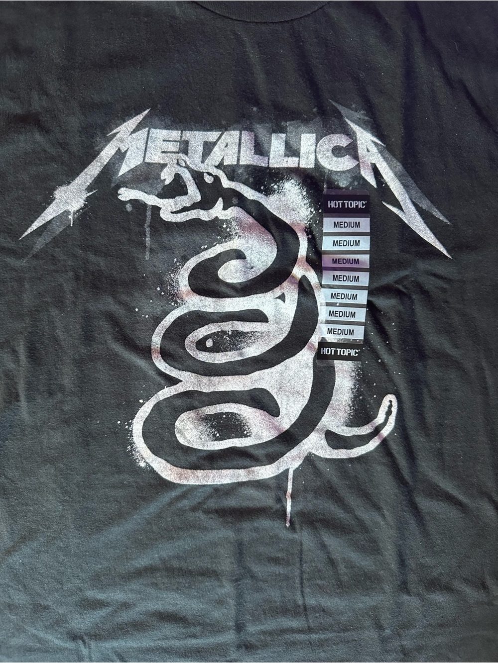 Hot Topic Black Metallica Snake Graphic Tee - Picture 2 of 6